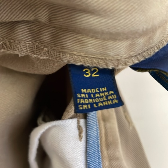 Ralph Lauren - Classic 6" Khaki Shorts - Brown - 32 - Picture 14 of 15